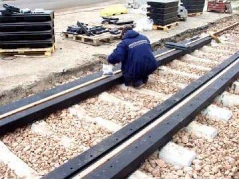Asfalt: treceri la nivel cu calea ferata din cauciuc sigilii de la Remtechstroy Group