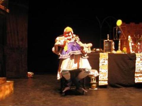 Spectacol: Cum a devenit Arthur rege de la Teatrul Pentru Copii Si Tineret Gong