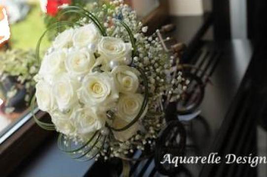 Aranjamente florale pentru nunti de la Aquarelle Design