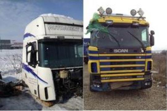 Elemente de caroserie si lubrifianti camion Scania de la Auto Alert Team Srl