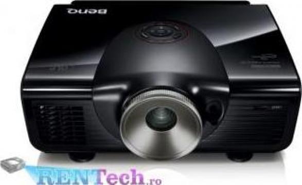 Inchiriere videoproiector Full HD 4500lumeni de la Prodrupo Consulting