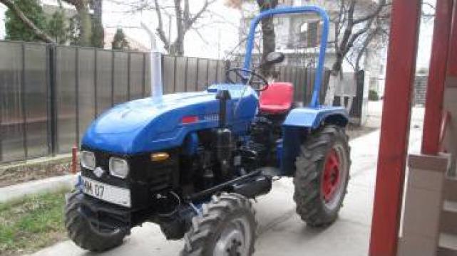 Tractor 4x4 + utilaje de la 