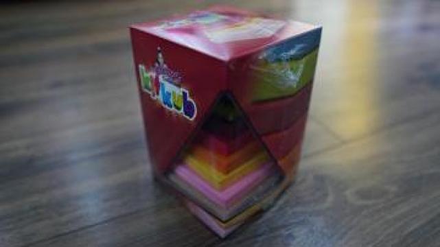 Jucarie educativa Kit-kub - turn colorat de la Ady Comprod Srl