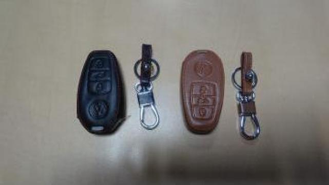 Husa piele cheie VW Touareg cu 3 butoane smart key de la Caraudiomarket.ro - Accesorii Auto Dedicate