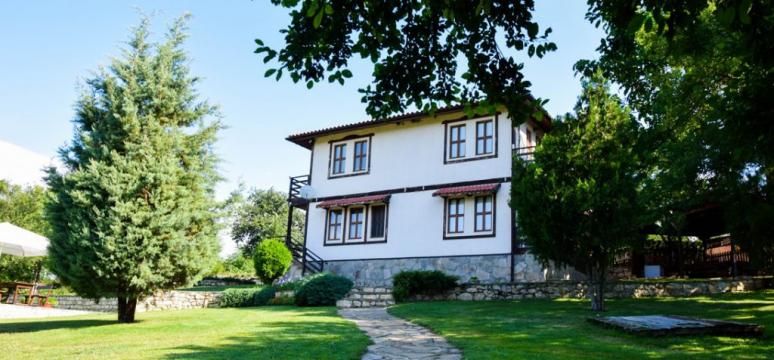 Inchiriere vila 6 camere pentru sarbatori de iarna Sibiu