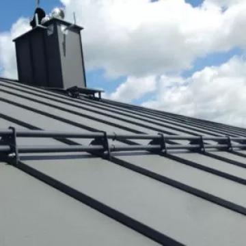Sisteme de parazapezi de la Lead Roof