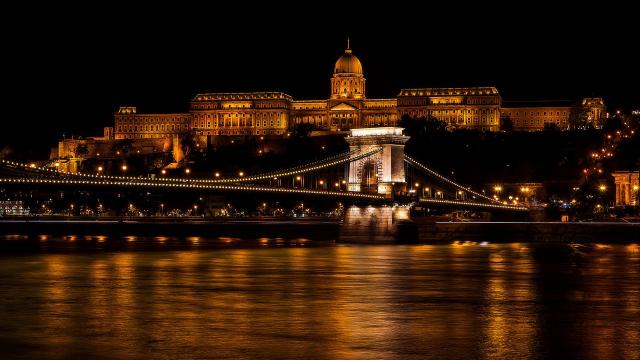 Tur ghidat de limba romana Budapesta ghid personal Budapesta
