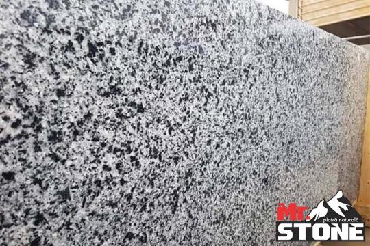 Granit S. Pepper Negru lustruit 60 x 60cm