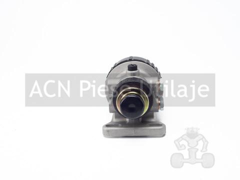 Pompa de amorsare pentru tractor John Deere SE6300 de la ACN Piese Utilaje Srl