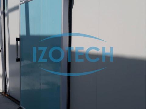 Usa frigorifica culisanta refrigerare 1300x2000mm de la Sc Izotech Expert Srl