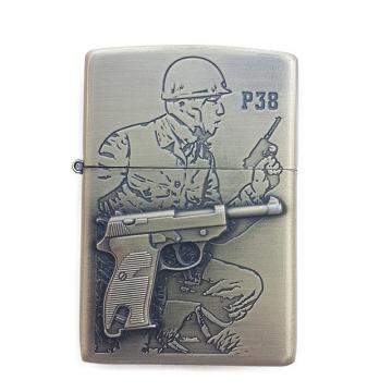 Bricheta zippo, 3D relief, metalica, soldat pistol P38 de la Dali Mag Online Srl