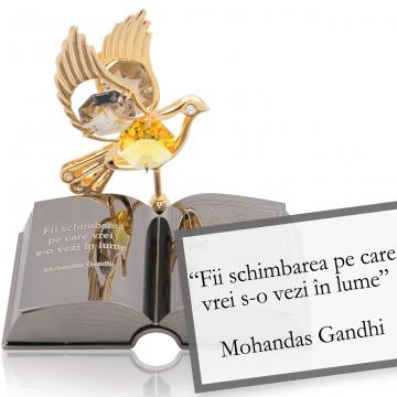 Cadou Ghandi - despre schimbare Citat motivational Swarovski de la Luxury Concepts Srl