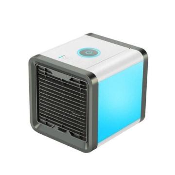 Mini ventilator racitor de aer mobil alimentare USB de la Top Home Items Srl