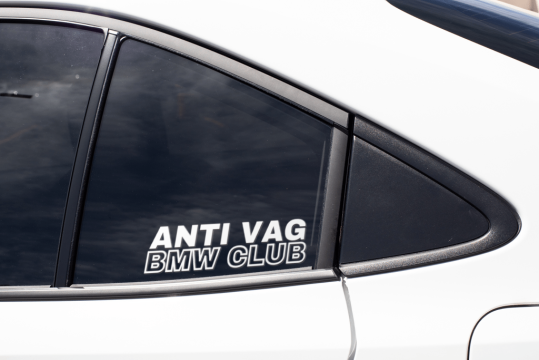 Sticker auto - Anti VAG BMW Club de la Elvis Fit Enterprises Srl