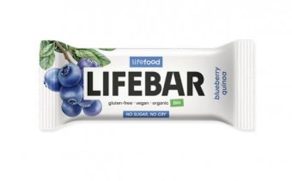 Baton cu afine si quinoa Lifebar, raw, bio, 40g de la Supermarket Pentru Tine Srl