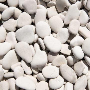 Piatra decorativa Pebbles Flat White Sac, 20 kg de la Piatraonline Romania