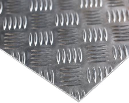 Tabla de aluminiu striata 4x1000x2000 mm de la URBANIX SRL