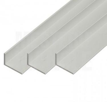Cornier cu laturi inegale aluminiu 6m 50x30x3mm de la URBANIX SRL