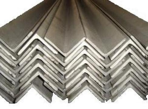 Cornier cu laturi egale 6m 80x80x6