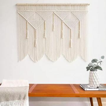 Decoratiune de perete din macrame, realizata manual, crem