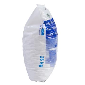 Pastile de sare recristalizata puritate mare 25 kg sac de la Legolas Srl.