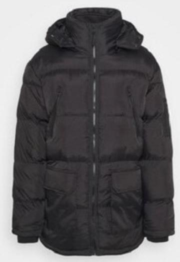 Jachete Outerwear de la CV Starindo Gemilang
