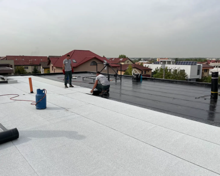 Hidroizolatie terase dublustrat de la Hidroizolatii Conduraru