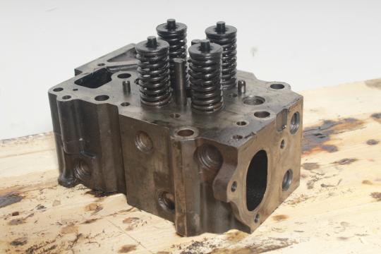 Chiulasa Komatsu WA480-6