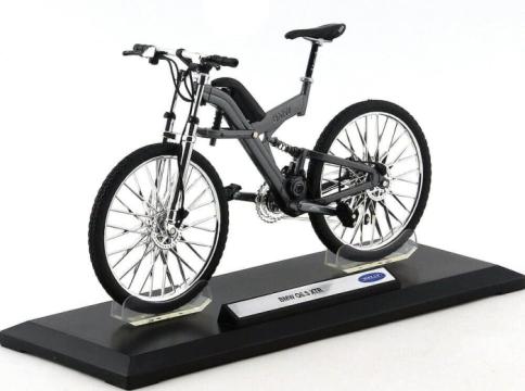Macheta bicicleta BMW Q6.S XTR 1:10 Welly de la Hobbyplanet Romania