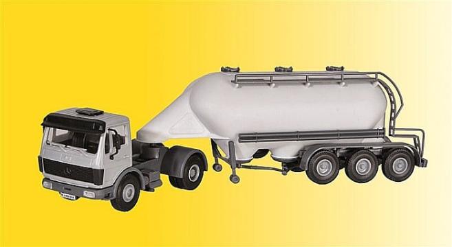 Macheta camion Mercedes cu remorca siloz Spitzer H0 (1:87) de la Hobbyplanet Romania