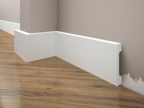 Plinta decorativa alba din LPC 28